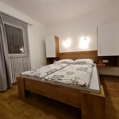 Holdudvar Apartman Gyula