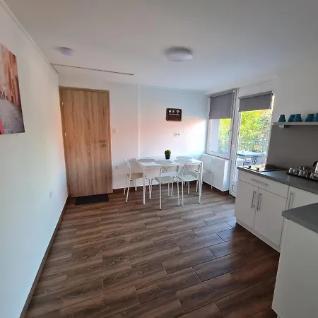 Apartman Holdudvar