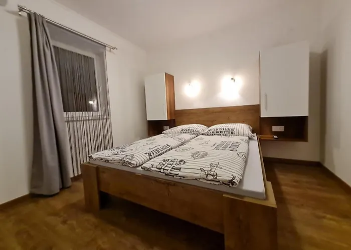 Holdudvar 아파트 귤러